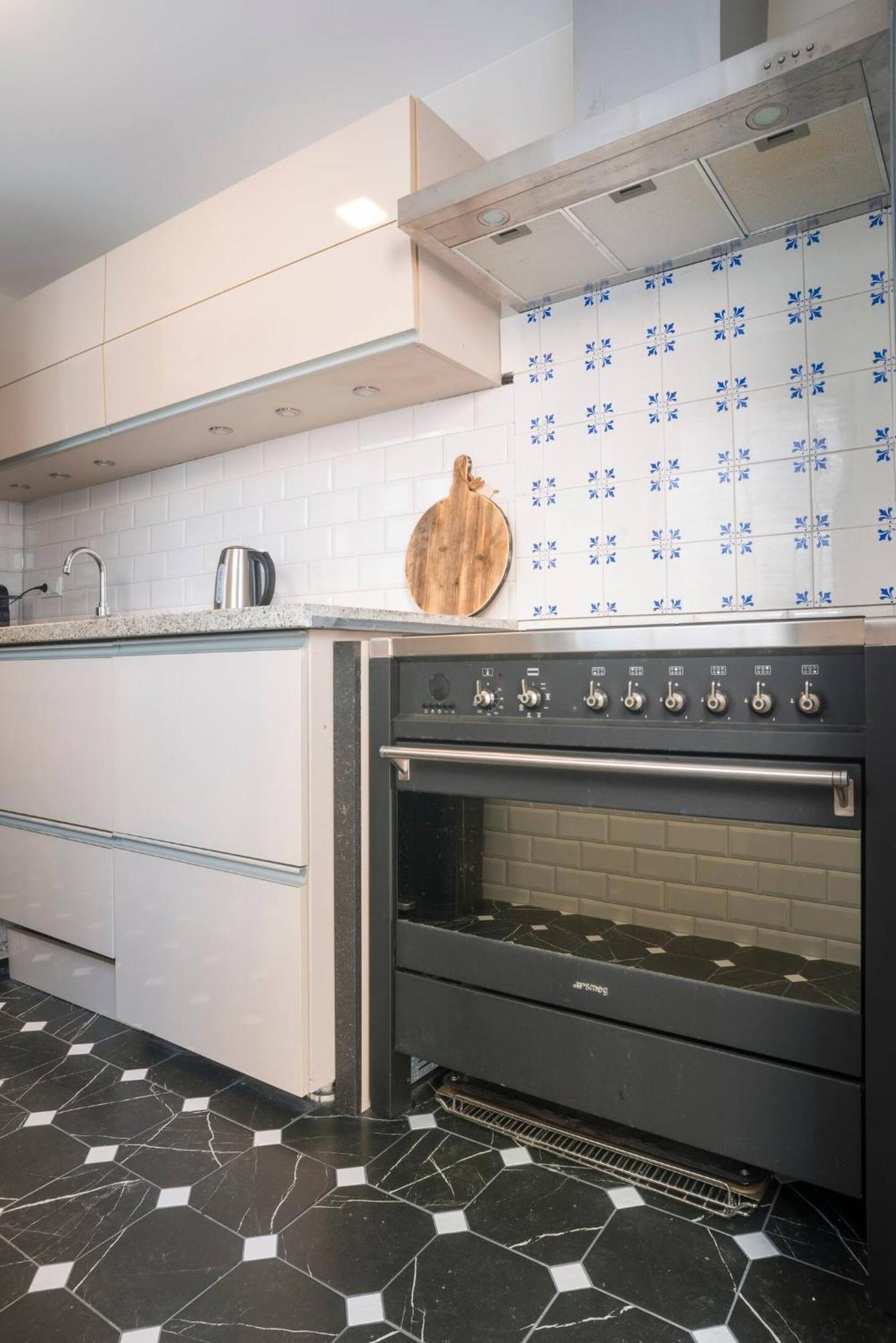 Petite Room With Wifi, Ac, And Shared Kitchen Tilbourg Extérieur photo