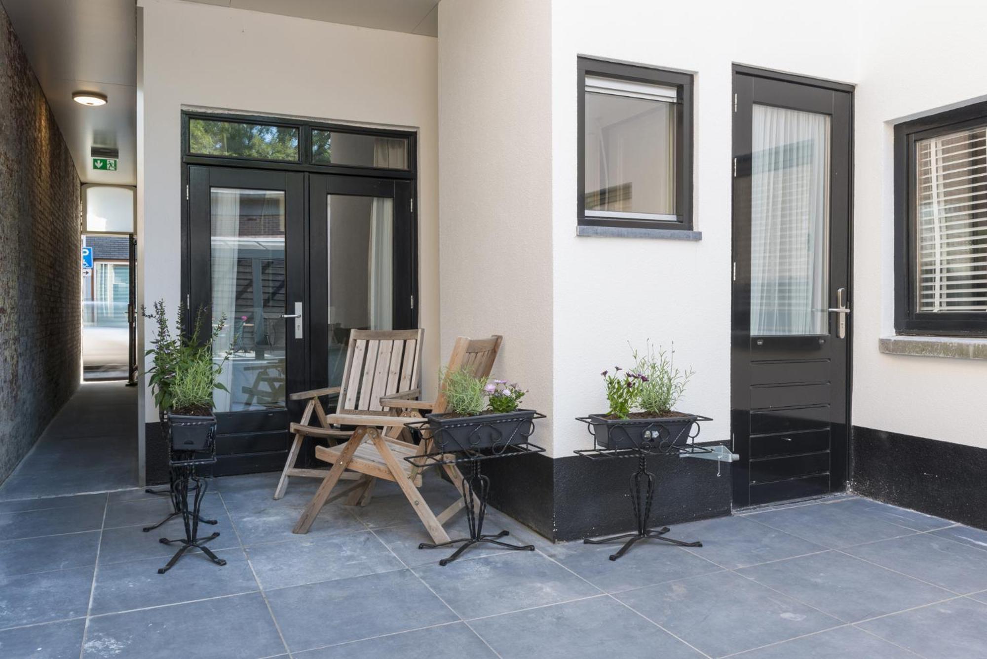 Petite Room With Wifi, Ac, And Shared Kitchen Tilbourg Extérieur photo